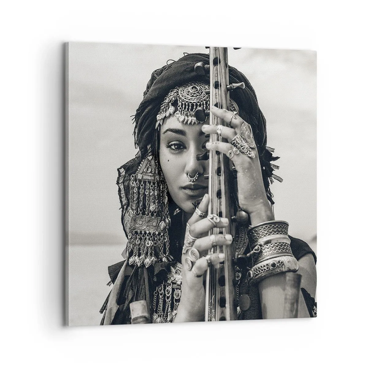 Tablou pe pânză - Muzica orientală în sine - 60x60 cm
