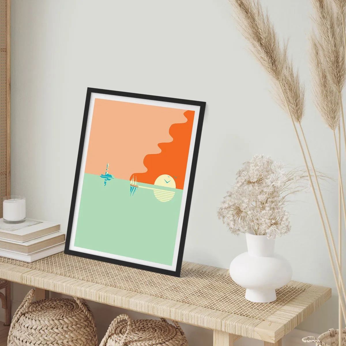 Poster în ramă neagră - Un apus de soare minimalist cu o barcă cu pânze în fundal - 50x70cm - Peisaj marin perfect - Decorațiune modernă pentru perete pentru living și dormitor ARTTOR