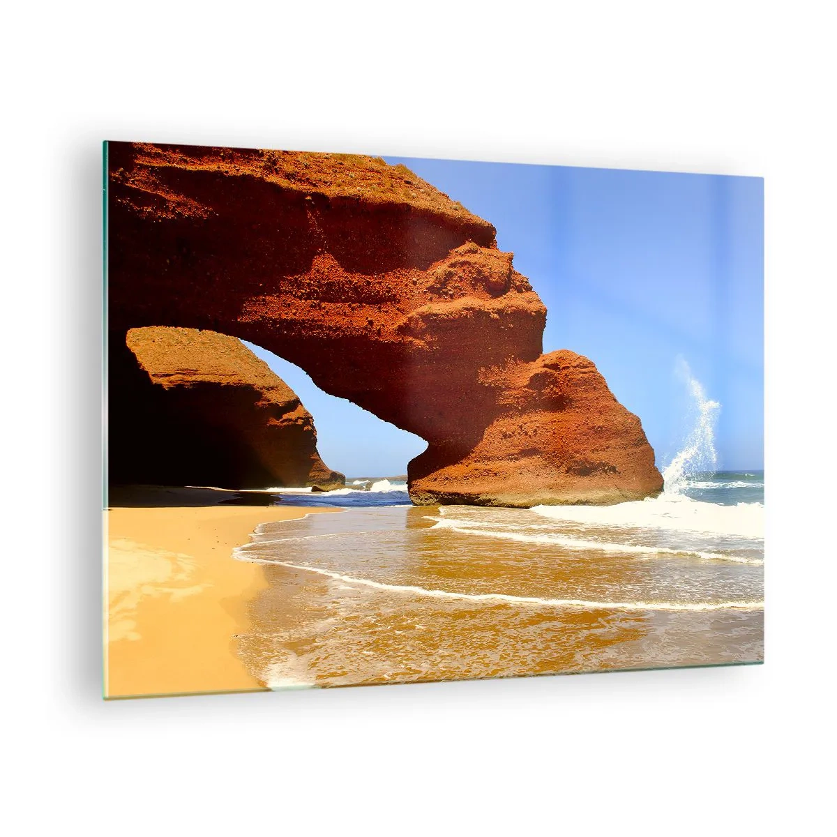 Tablou pe sticlă - Arcuri de rocă roșie peste plajă și ocean - 70x50cm - Apă și vânt de mii de ani - Decorațiune modernă pentru perete pentru living și dormitor ARTTOR