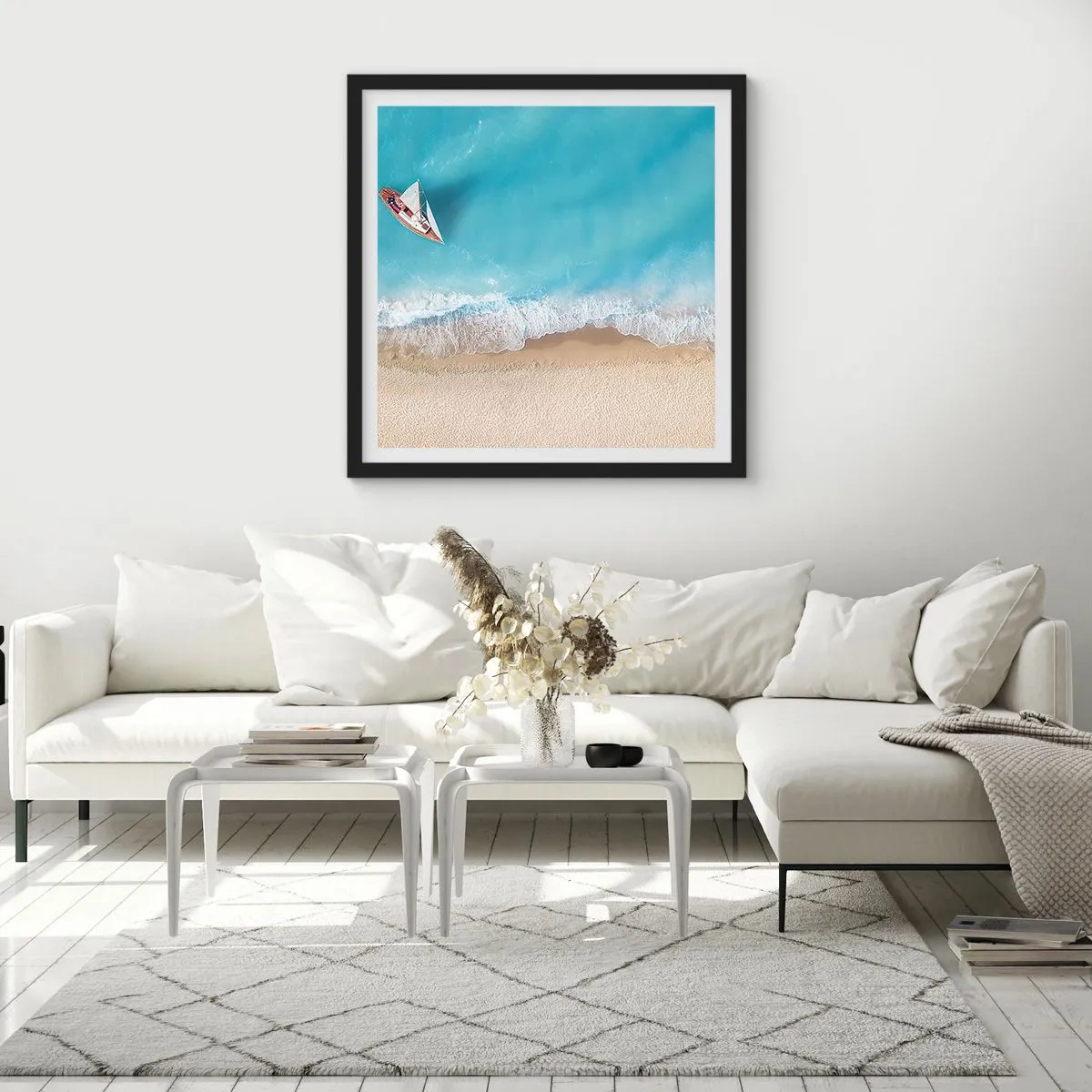 Poster în ramă neagră - La frontieră dintre albastru și auriu - 50x50 cm