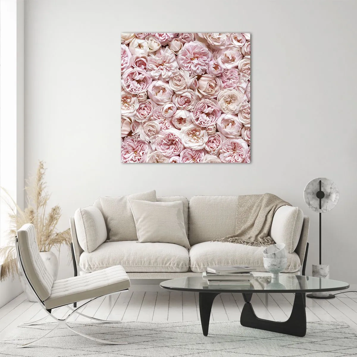 Tablou pe sticlă - Presărat cu trandafiri - 70x70 cm