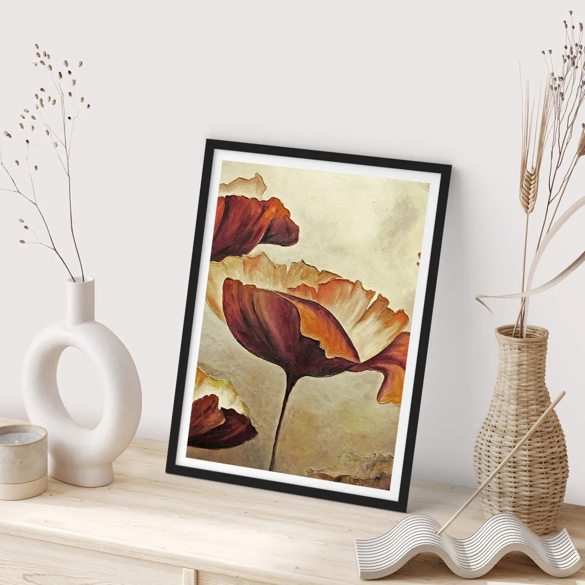 Poster în ramă neagră - O imagine cu maci în nuanțe calde - 50x70cm - Lunca - Decorațiune modernă pentru perete pentru living și dormitor ARTTOR