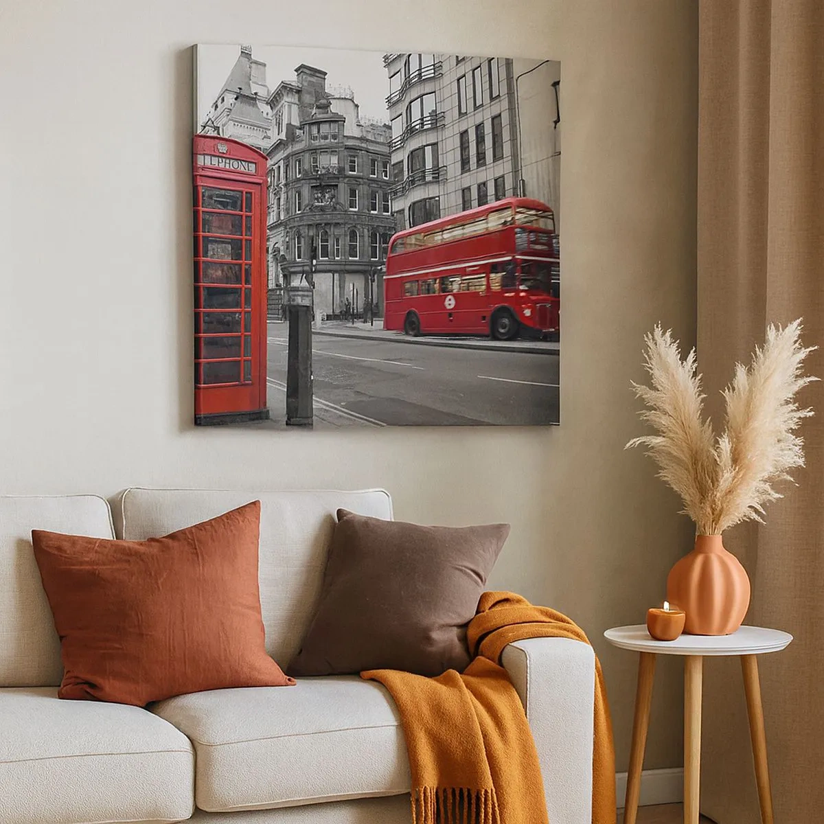 Tablou pe pânză - Cea mai roșie din Europa - 30x30 cm