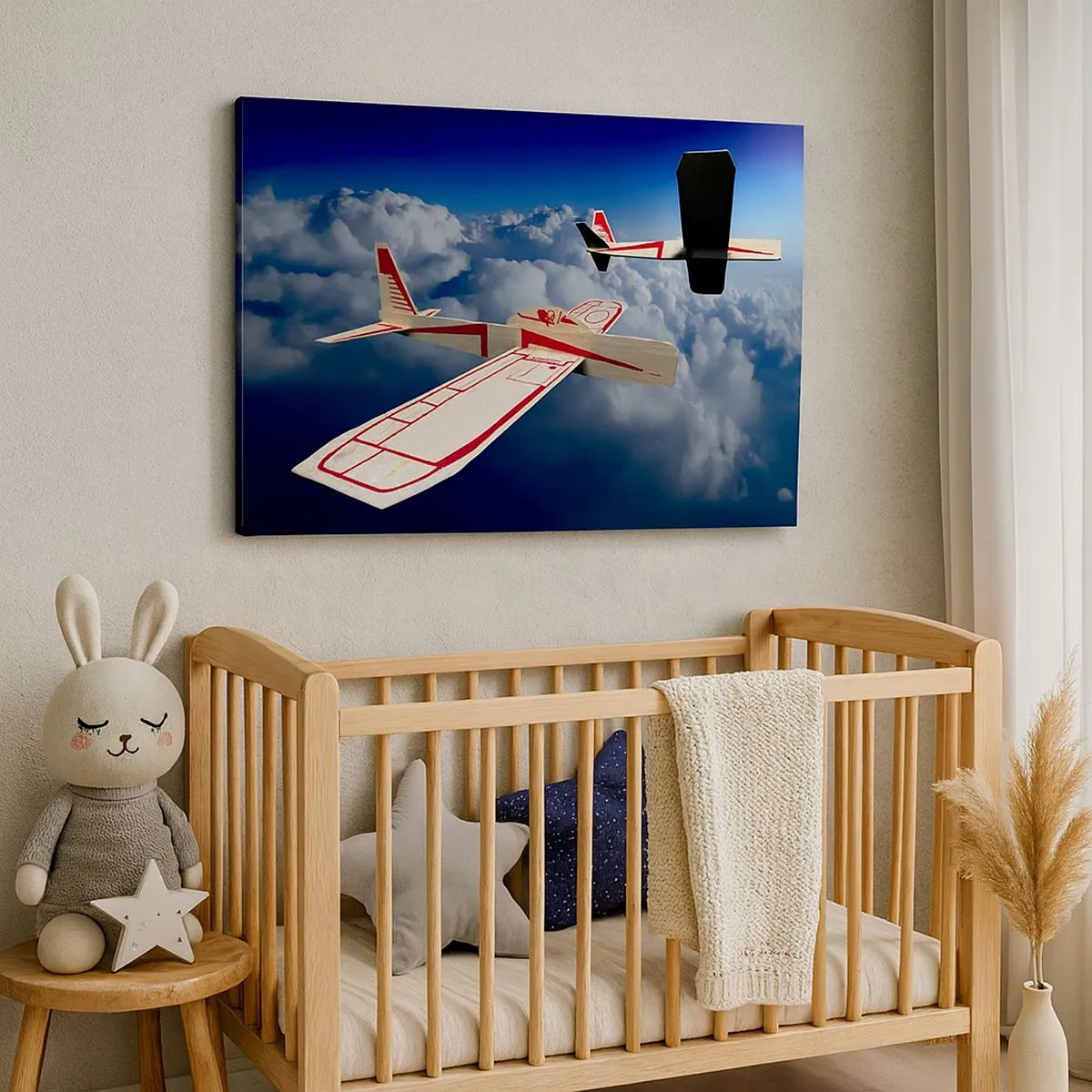 Tablou pe pânză Canvas - Două avioane de lemn zburând deasupra norilor pe un cer albastru. - 70x50cm - Chiar mai sus, chiar mai departe - Decorațiune modernă pentru perete pentru living și dormitor ARTTOR