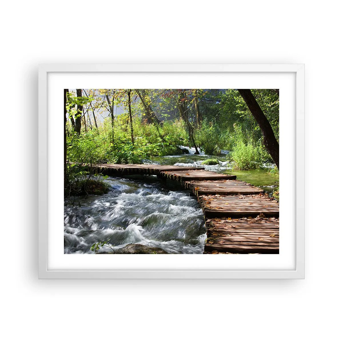 Poster în ramă albă - Cascadă spumoasă - 50x40 cm