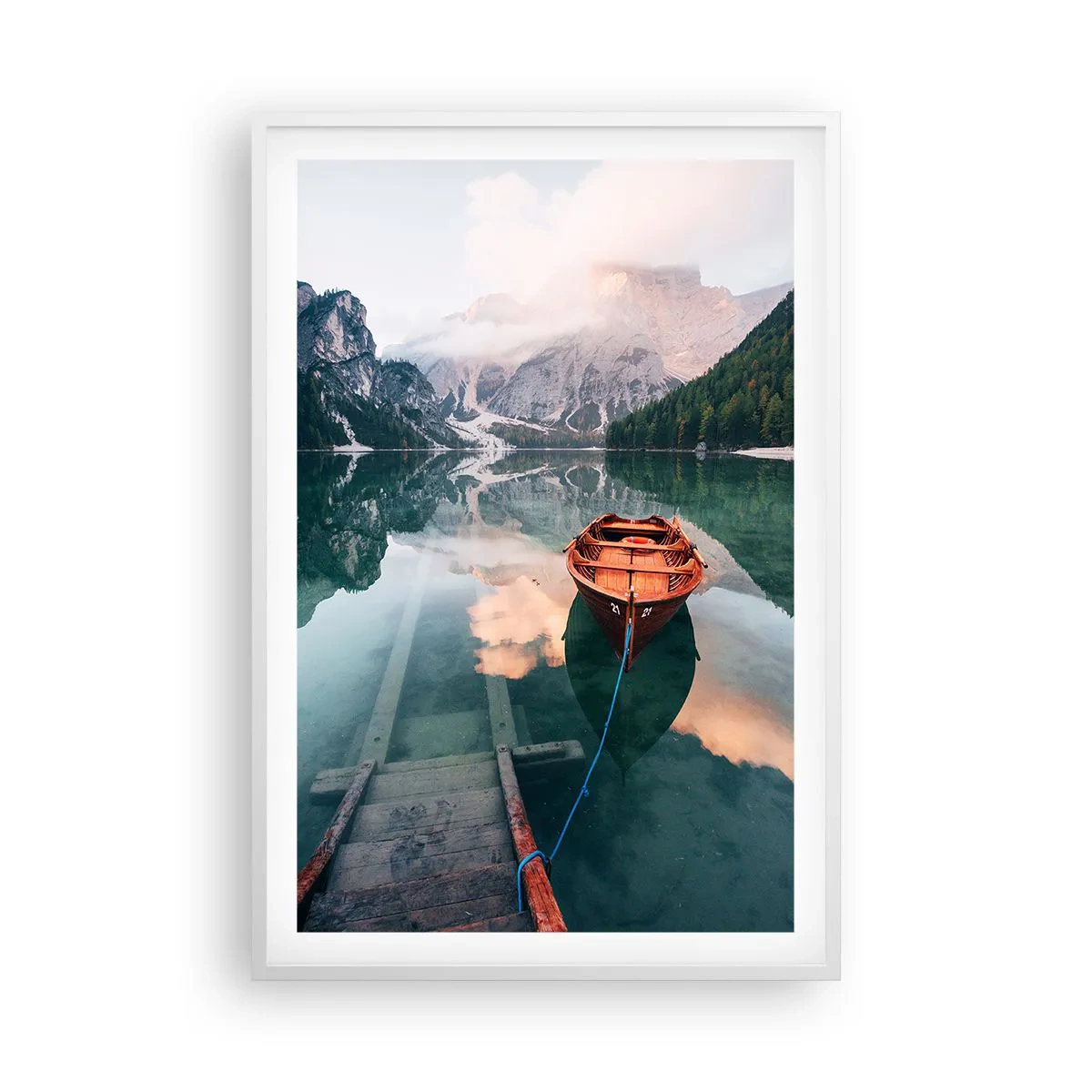 Poster în ramă albă - Somnul liniștit al munților - 61x91 cm