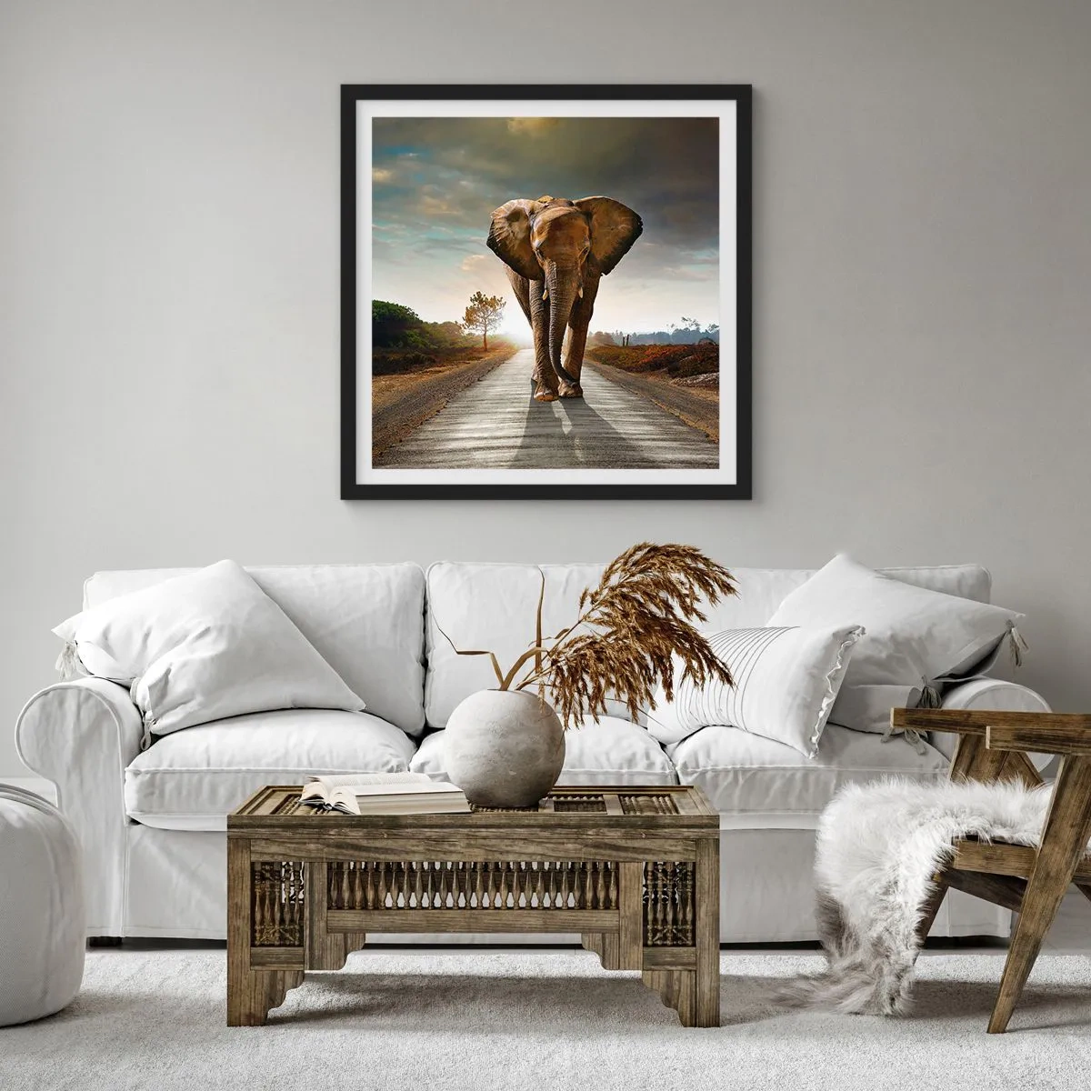 Poster în ramă neagră - Și-a pierdut cipicii... - 60x60 cm