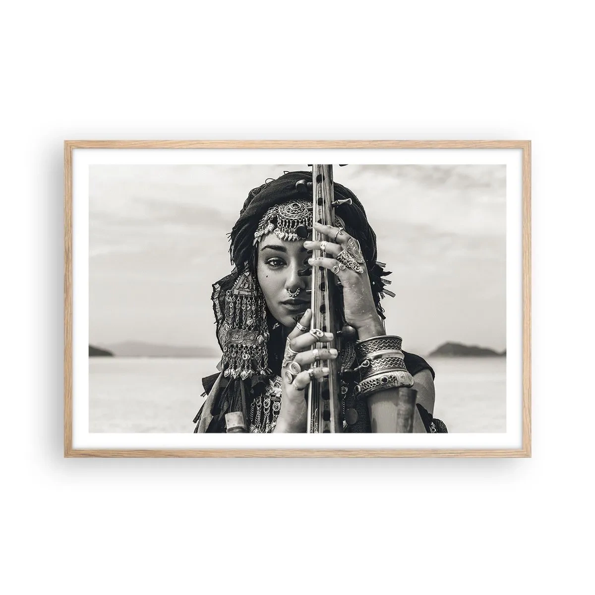Poster în ramă de stejar deschis - Muzica orientală în sine - 91x61 cm