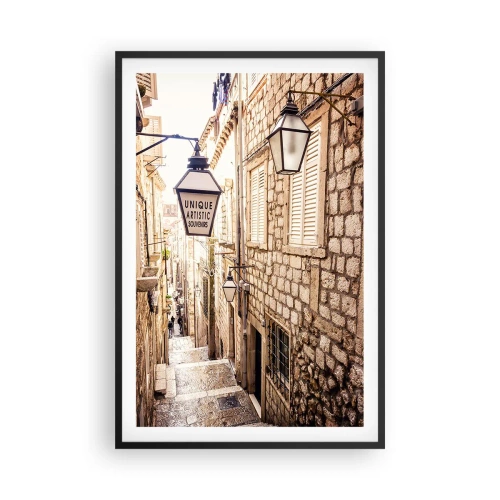 Poster în ramă neagră - O străduță fermecătoare - 61x91 cm