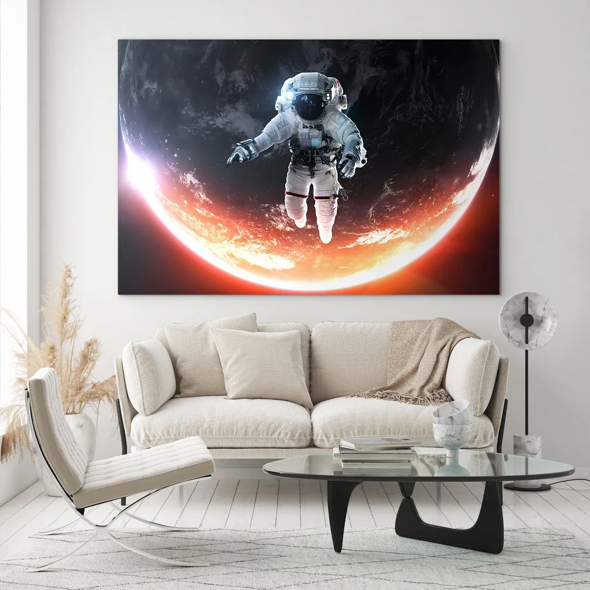 Tablou pe sticlă - Astronautul în spațiu cu o planetă în fundal - 70x50cm - Pot să mai stau un pic? - Decorațiune modernă pentru perete pentru living și dormitor ARTTOR