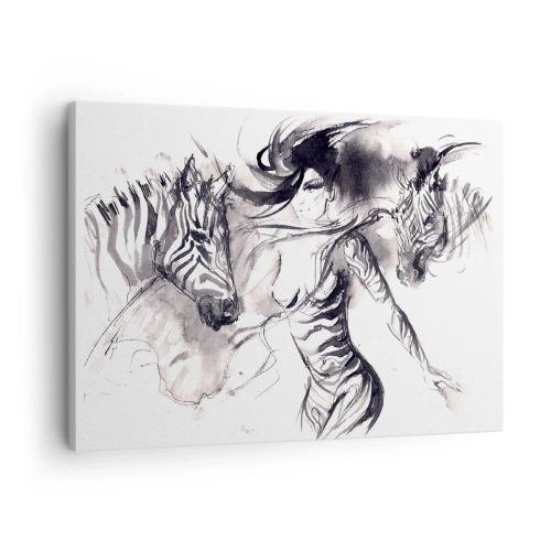 Tablou pe pânză Canvas - O femeie într-un dans dinamic cu zebre într-o estetică alb-negru - 70x50cm - Dansând cu zebrele - Decorațiune modernă pentru perete pentru living și dormitor ARTTOR