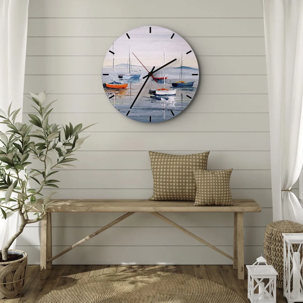 Ceas de perete - Ceas pe sticlă - Bărci colorate acostând pașnic la suprafața apei - 30x30cm - O odihnă binemeritată - Decorațiune modernă pentru perete pentru living, bucătărie și dormitor ARTTOR