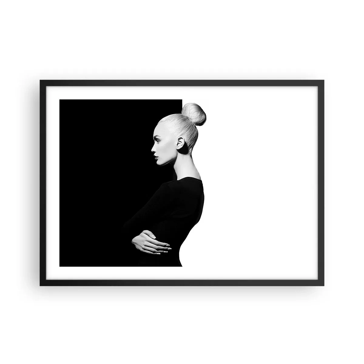 Poster în ramă neagră - Pur și simplu o femeie - 70x50 cm