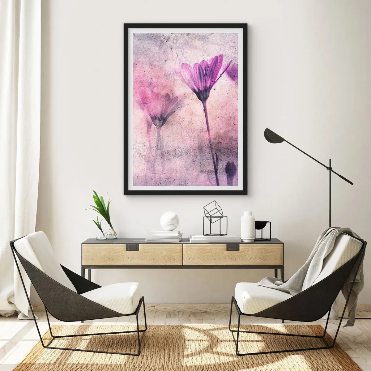 Poster în ramă neagră - Flori delicate în nuanțe de roz și violet pe un fundal deschis - 50x70cm - Un vis de flori - Decorațiune modernă pentru perete pentru living și dormitor ARTTOR