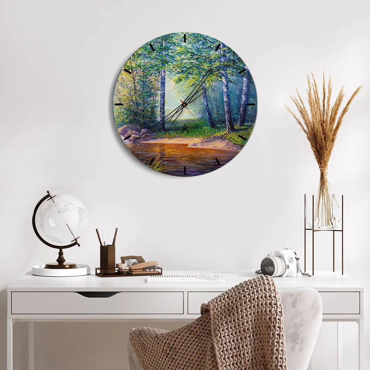 Ceas de perete - Ceas pe sticlă - O pădure pitorească de mesteacăn cu un râu iluminat de razele soarelui - 30x30cm - Cadru idilic - Decorațiune modernă pentru perete pentru living, bucătărie și dormitor ARTTOR