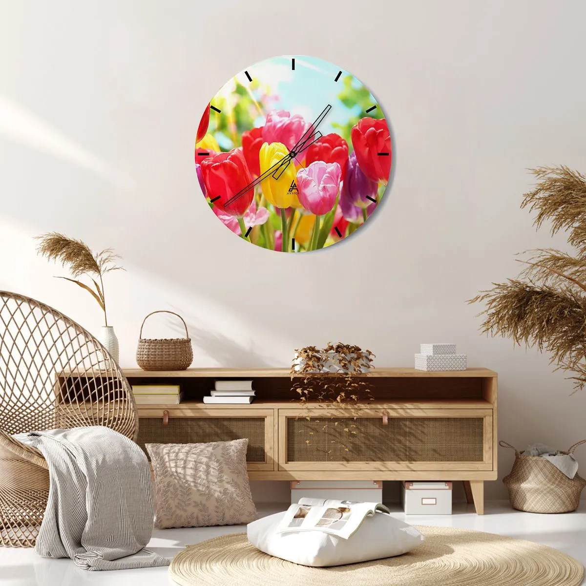 Ceas de perete - Ceas pe sticlă - Lalele colorate pe un cer luminos și însorit - 30x30cm - Așa suntem noi, culorile lunii mai! - Decorațiune modernă pentru perete pentru living, bucătărie și dormitor ARTTOR