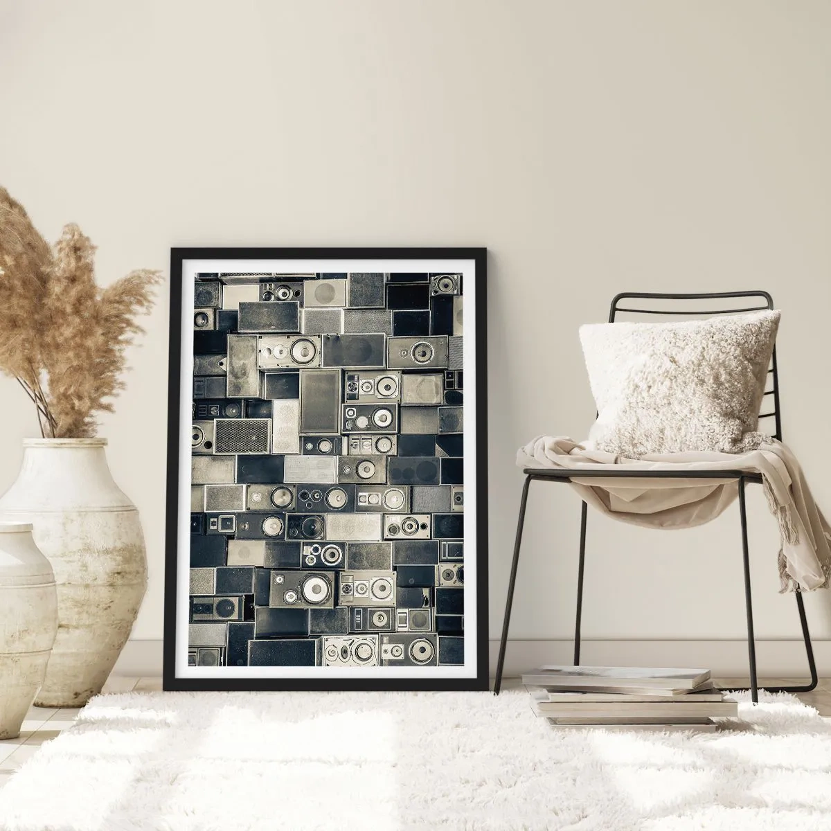 Poster în ramă neagră - Colaj de difuzoare în nuanțe de gri - 50x70cm - Și totul este în regulă - Decorațiune modernă pentru perete pentru living și dormitor ARTTOR