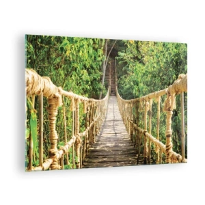 Tablou pe sticlă - Un pod de lemn cu frânghii înconjurat de verdeață luxuriantă - 70x50cm - Suspendat în verde - Decorațiune modernă pentru perete pentru living și dormitor ARTTOR