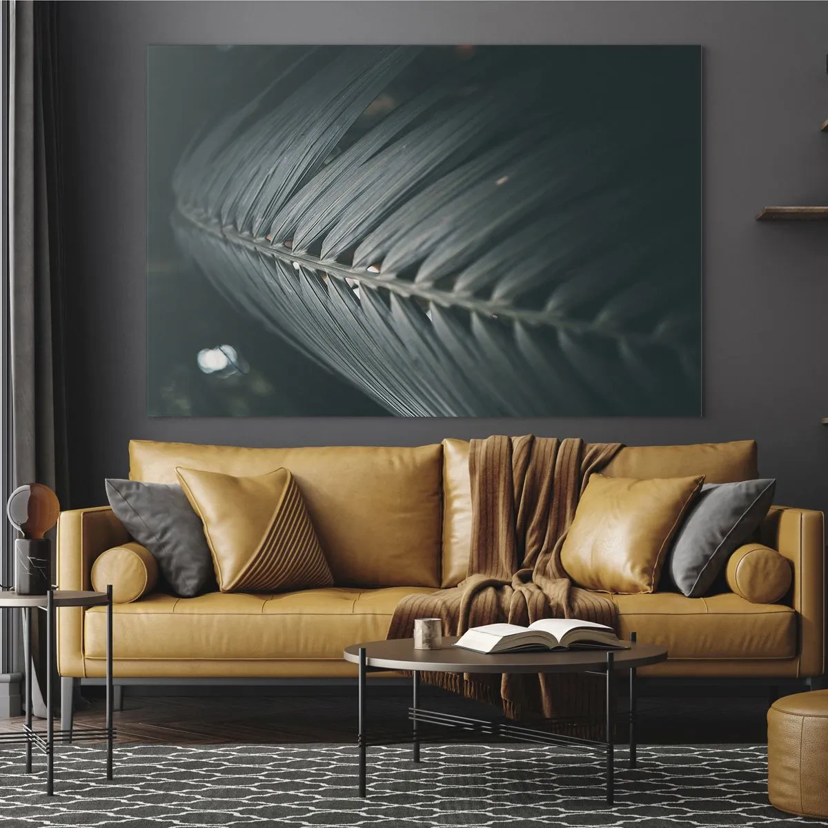Tablou pe sticlă - Prim-plan al unei frunze de palmier verde închis cu reflexie a luminii - 70x50cm - Precizia naturii - Decorațiune modernă pentru perete pentru living și dormitor ARTTOR
