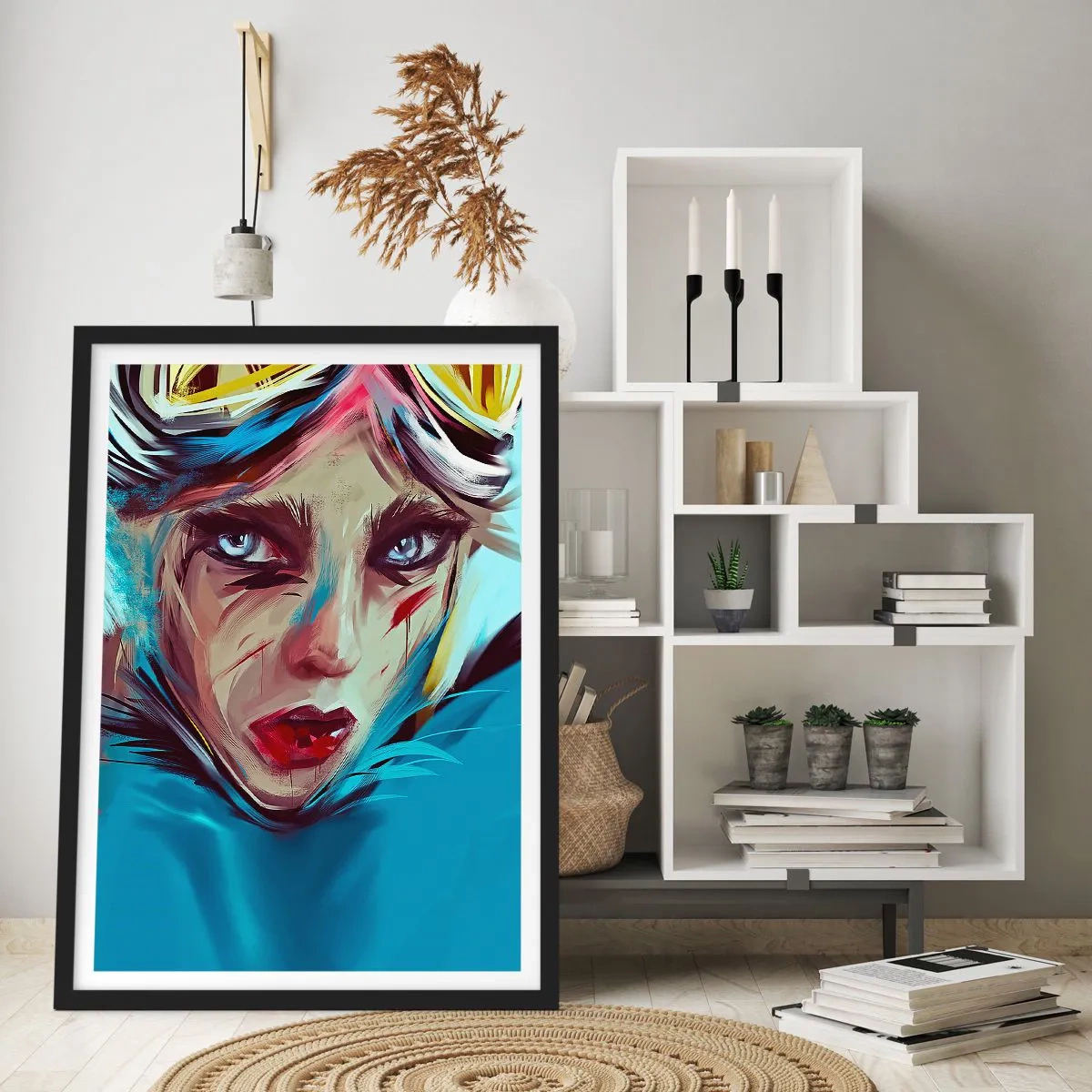 Poster în ramă neagră - Portretul unei femei cu o privire intensă și un fundal albastru - 50x70cm - Războinica de drum - Decorațiune modernă pentru perete pentru living și dormitor ARTTOR