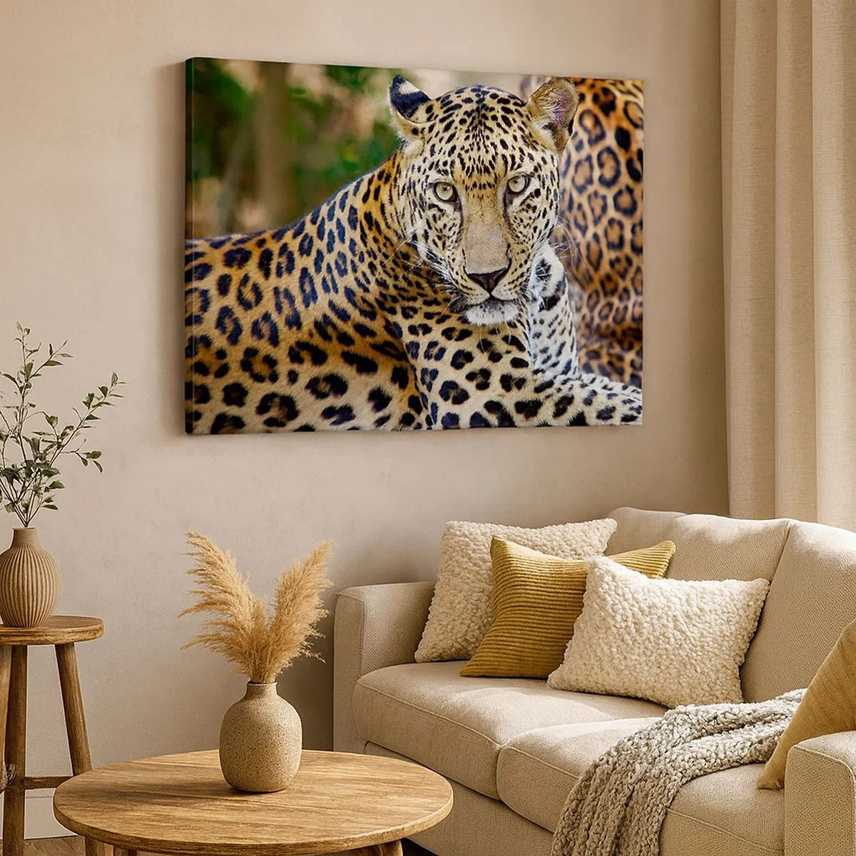 Tablou pe pânză Canvas - Jaguar odihnindu-se în mediu natural, cu un fundal verde. - 70x50cm - Sălbatic și liniștit - Decorațiune modernă pentru perete pentru living și dormitor ARTTOR