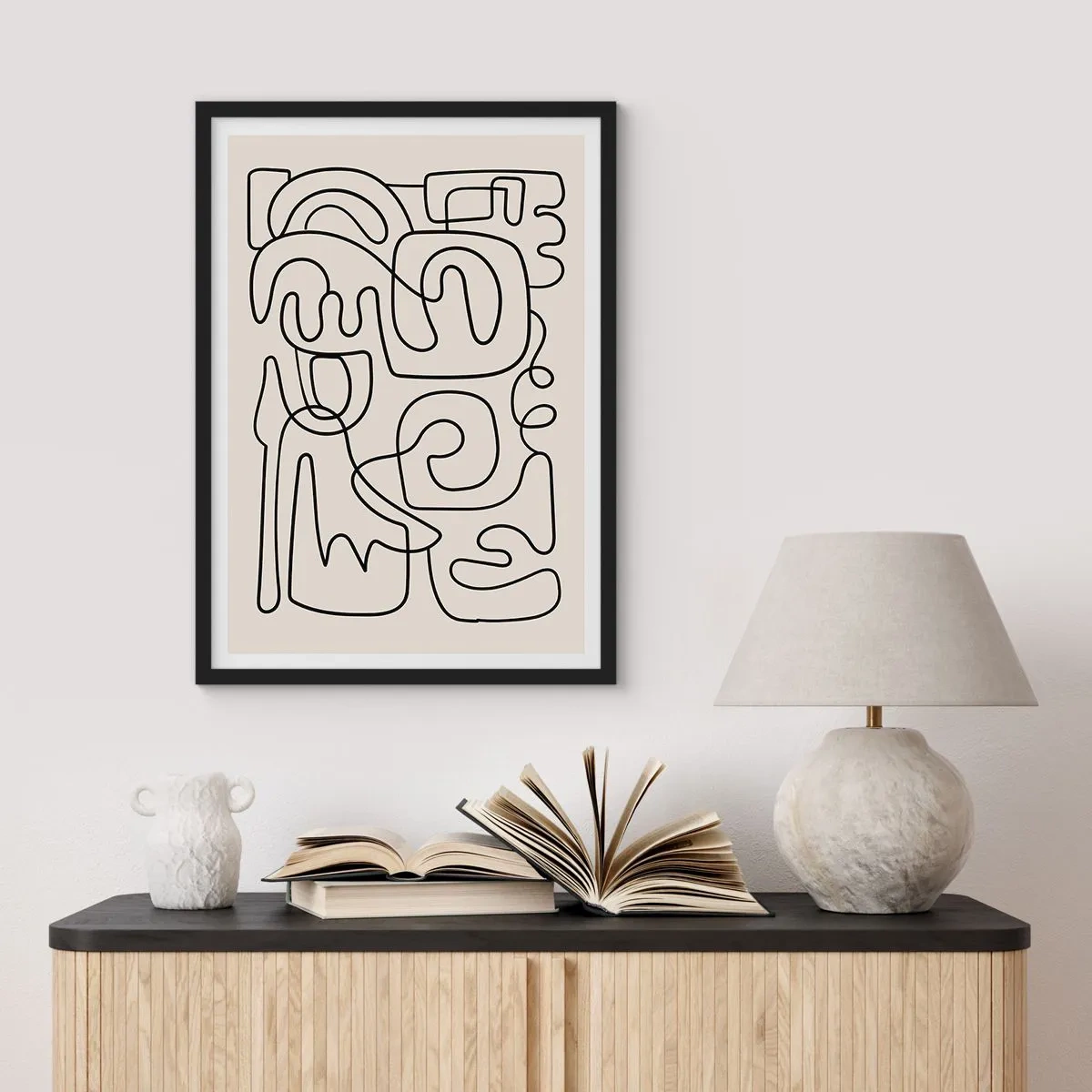 Poster în ramă neagră - Abstracție modernă sub forma unei linii negre pe un fundal bej - 50x70cm - Pe traseu - Decorațiune modernă pentru perete pentru living și dormitor ARTTOR