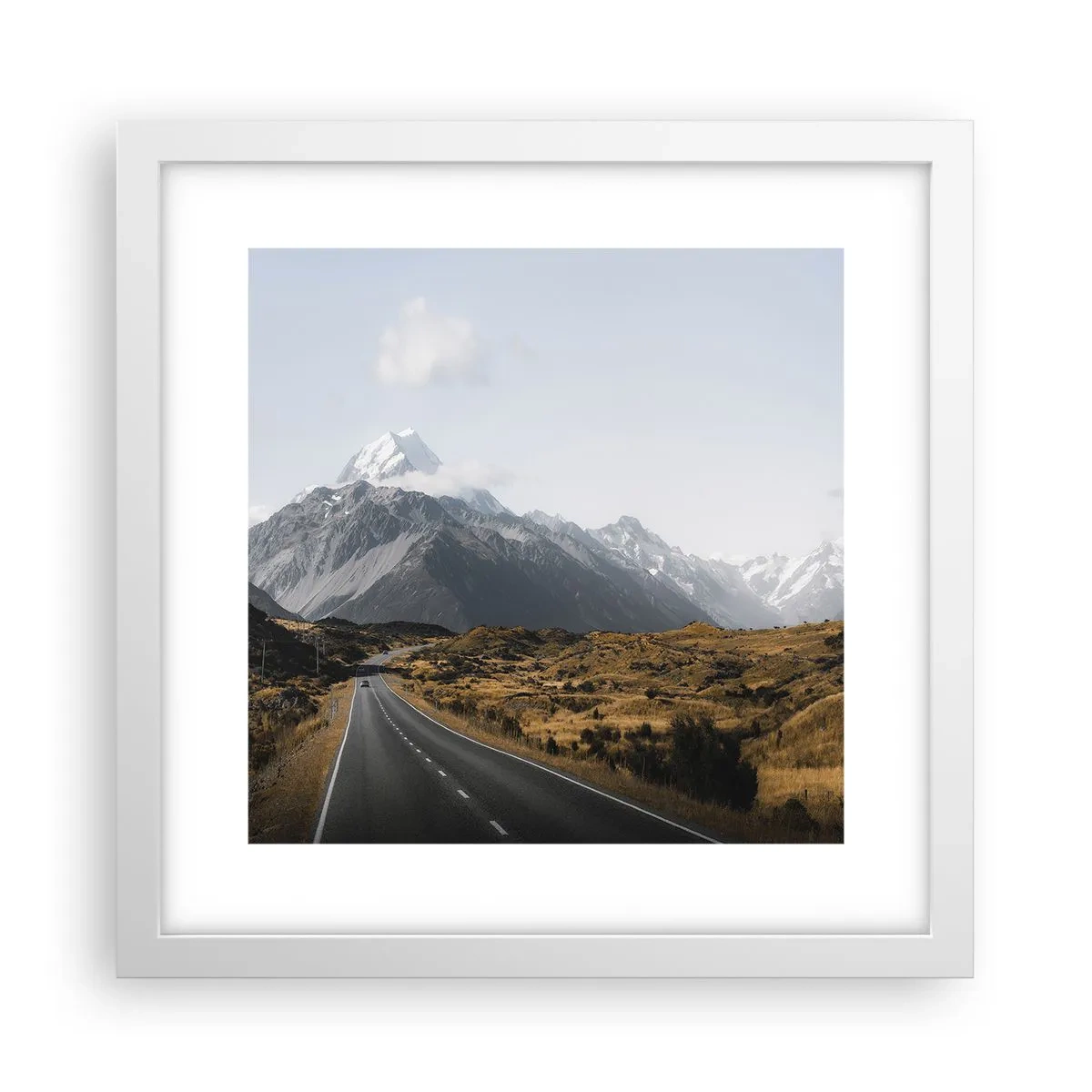 Poster în ramă albă - Drumul spre inima munților - 30x30 cm