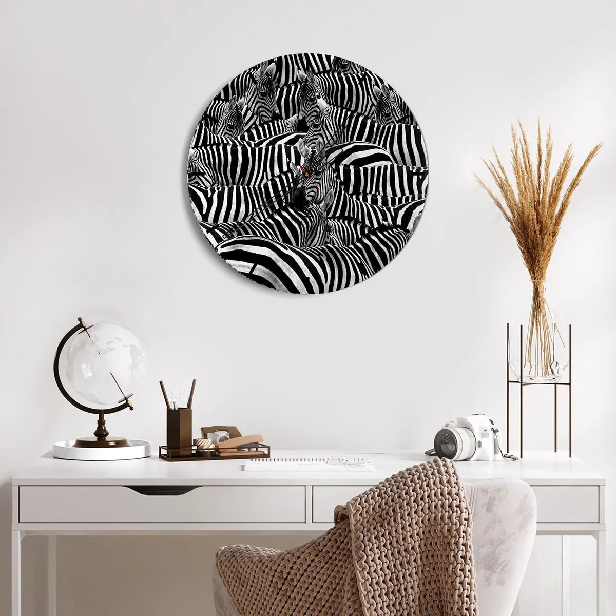 Ceas de perete - Ceas pe sticlă - O turmă de zebre într-o compoziție alb-negru - 30x30cm - Portret de grup cu dungi - Decorațiune modernă pentru perete pentru living, bucătărie și dormitor ARTTOR