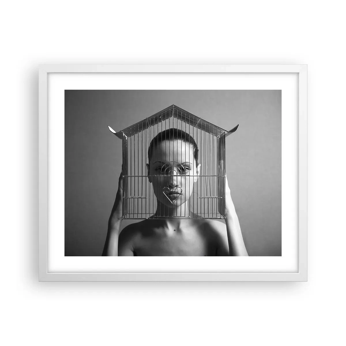 Poster în ramă albă - Un portret oarecum suprarealist - 50x40 cm