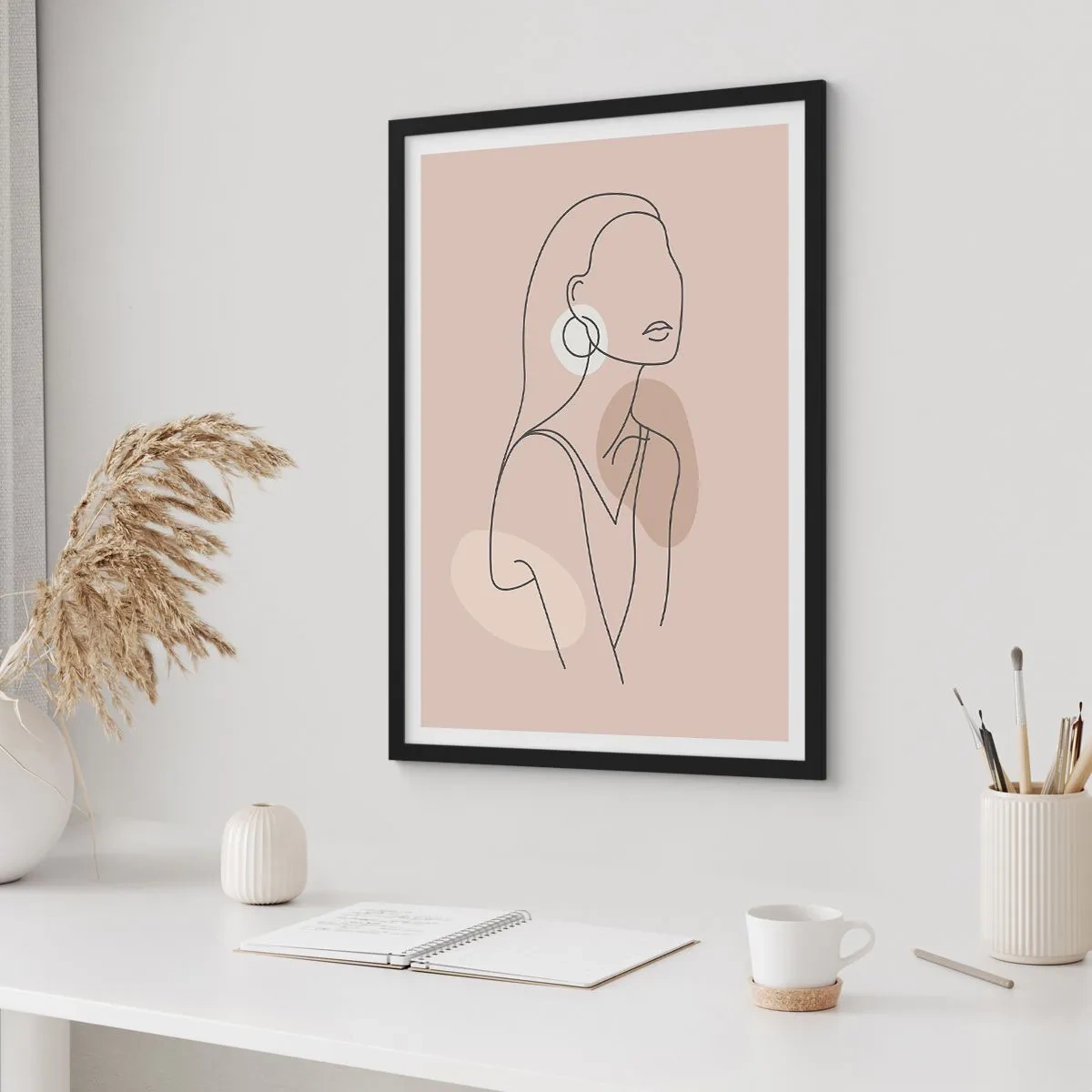 Poster în ramă neagră - Icoana fecioarei - 61x91 cm