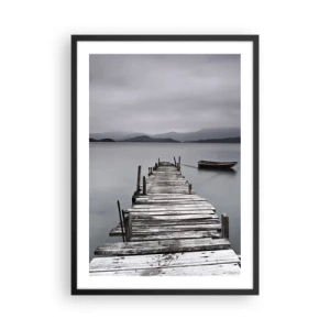 Poster în ramă neagră - Un vechi dig cu o barcă pe ape calme - 50x70cm - Poți pleca mâine - Decorațiune modernă pentru perete pentru living și dormitor ARTTOR