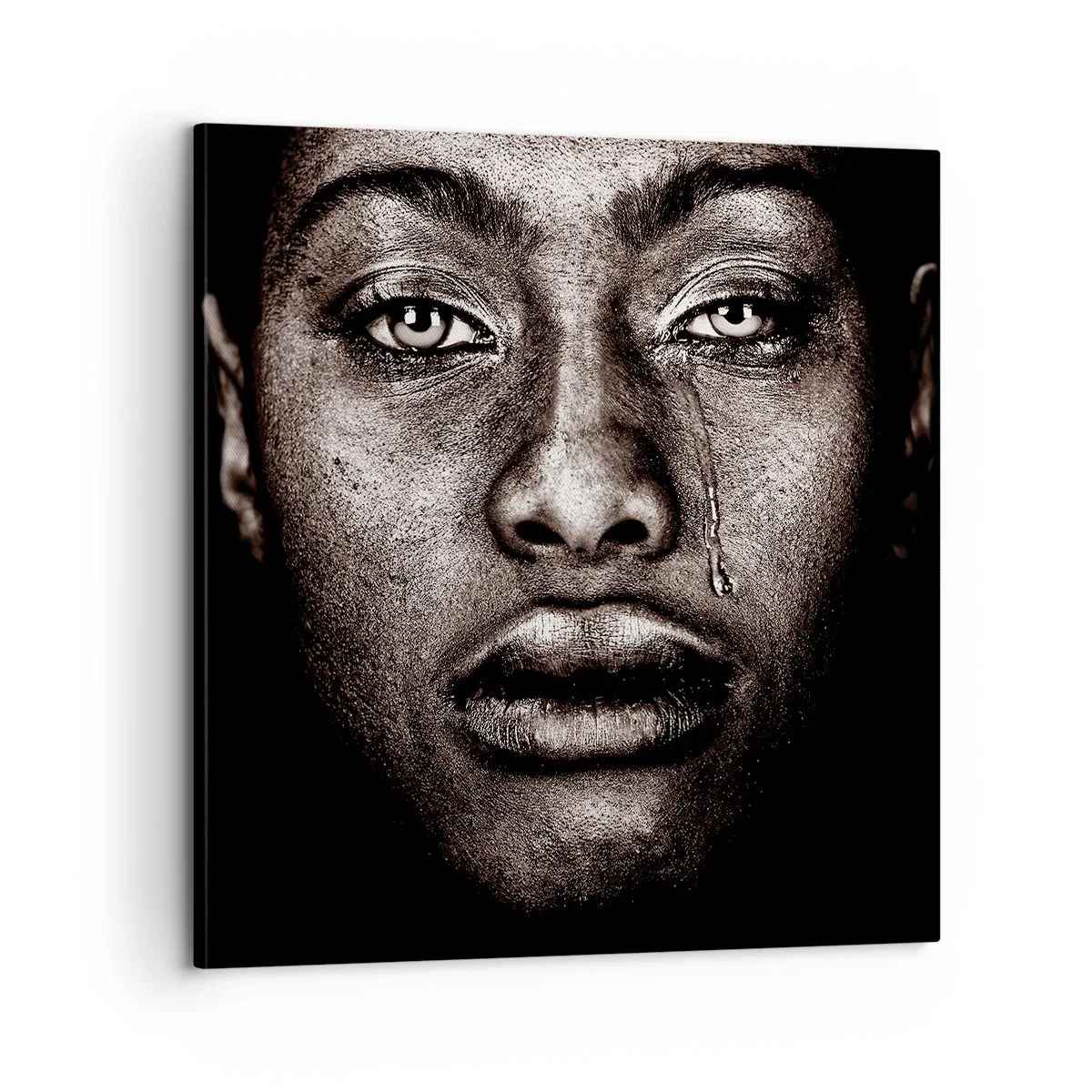 Tablou pe pânză - O singură lacrimă - 60x60 cm