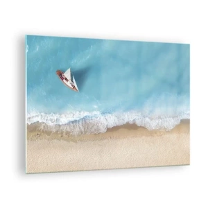 Tablou pe sticlă - barcă cu pânze pe marea azurie de lângă o plajă nisipoasă - 70x50cm - La frontieră dintre albastru și auriu - Decorațiune modernă pentru perete pentru living și dormitor ARTTOR