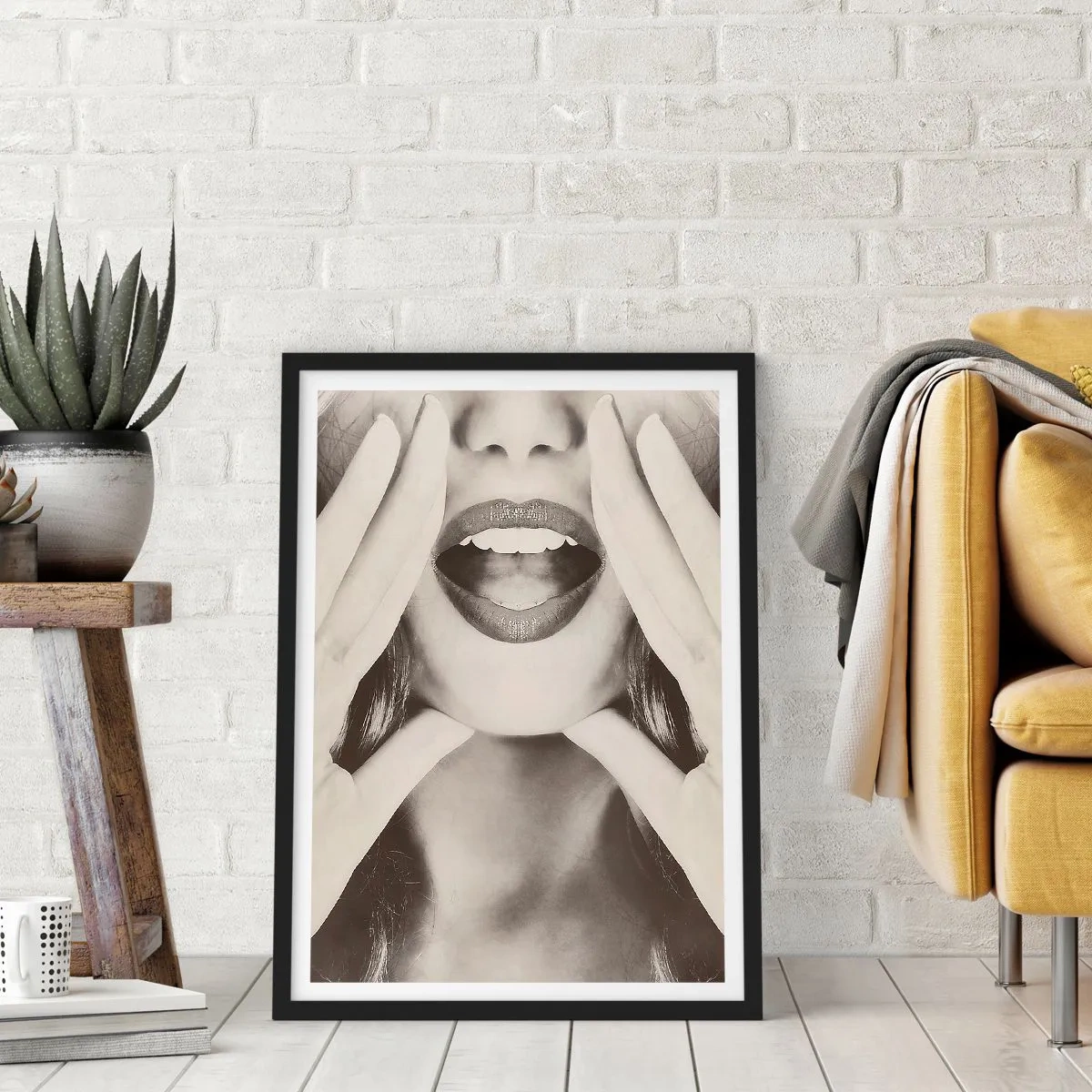 Poster în ramă neagră - Vin imediat! - 61x91 cm
