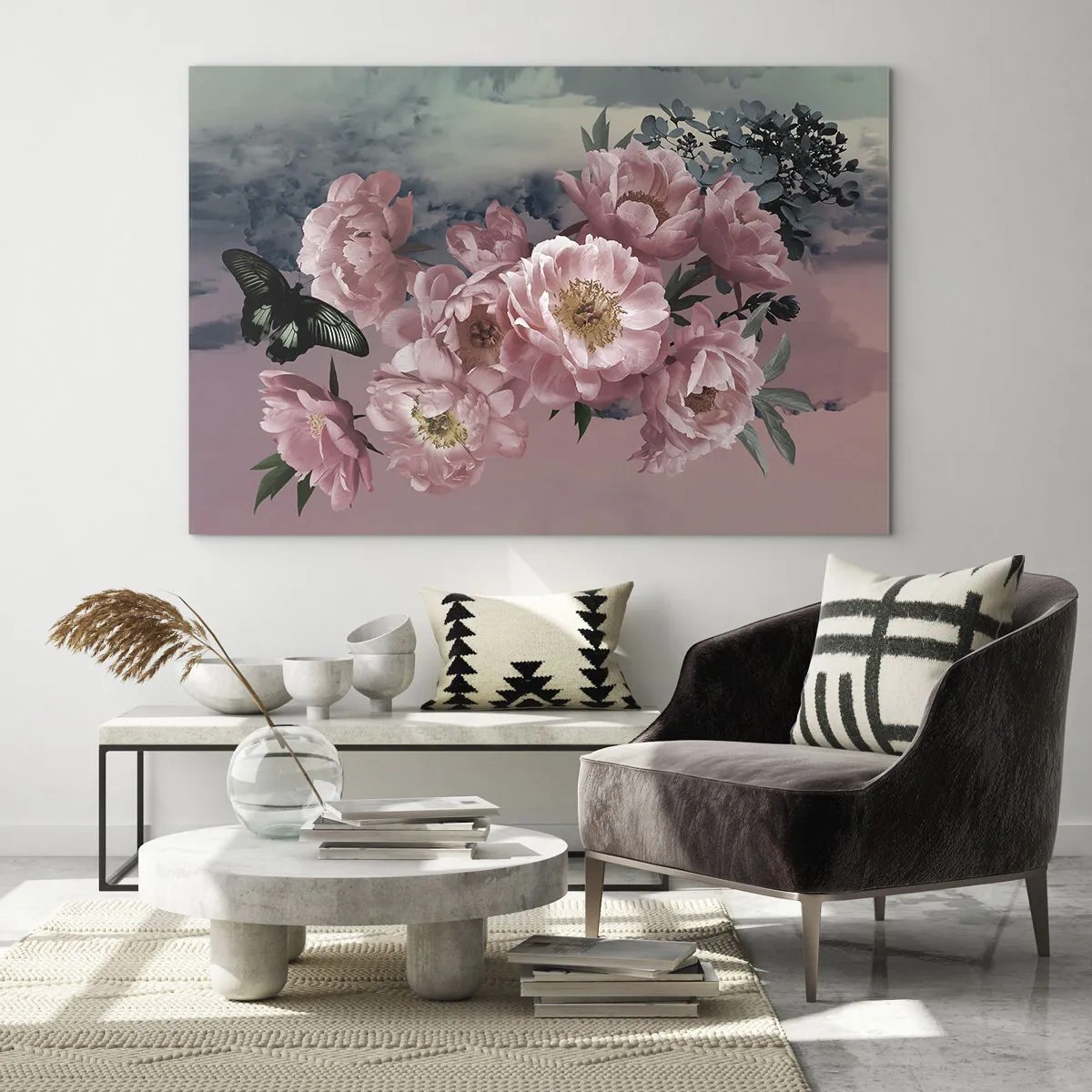 Tablou pe sticlă - Bujori roz cu un fluture pe cer - 70x50cm - Apogeul romantismului - Decorațiune modernă pentru perete pentru living și dormitor ARTTOR