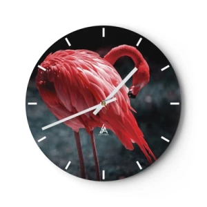 Ceas de perete - Ceas pe sticlă - Un flamingo roșu pe un fundal întunecat într-o fotografie elegantă - 30x30cm - Poemul purpuriu al naturii - Decorațiune modernă pentru perete pentru living, bucătărie și dormitor ARTTOR