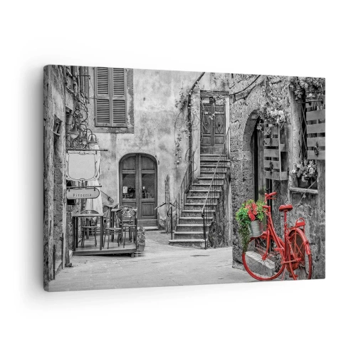 Tablou pe pânză Canvas - O bicicletă roșie pe o stradă alb-neagră - 70x50cm - Alee din Toscana - Decorațiune modernă pentru perete pentru living și dormitor ARTTOR