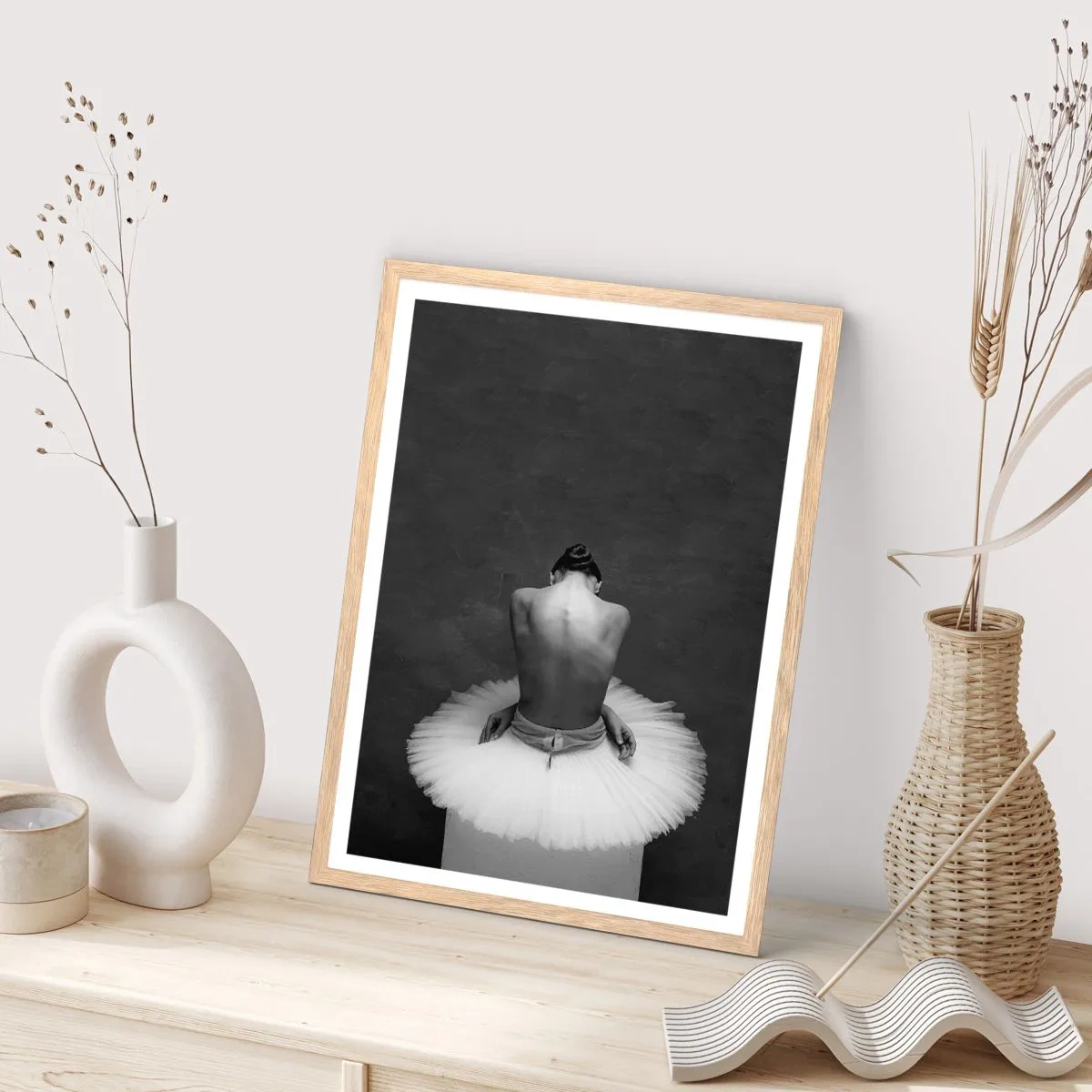 Poster în ramă de stejar deschis - Chiar înflorește - 50x70 cm