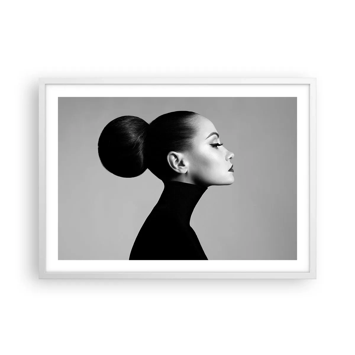 Poster în ramă albă - Nefertiti contemporană - 70x50 cm
