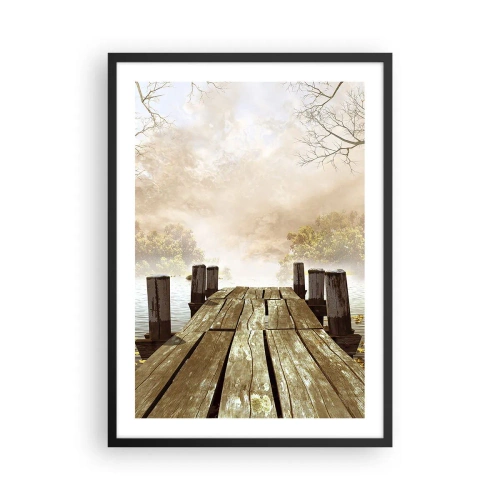 Poster în ramă neagră - Un vechi dig de lemn peste un lac într-un cadru cețos - 50x70cm - Tristețea blândă a toamnei - Decorațiune modernă pentru perete pentru living și dormitor ARTTOR