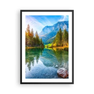Poster în ramă neagră - Un lac în munți, înconjurat de copaci și reflexia munților în apă - 50x70cm - Blândețea toamnei - Decorațiune modernă pentru perete pentru living și dormitor ARTTOR