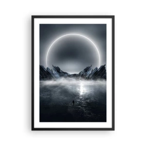 Poster în ramă neagră - Un peisaj misterios cu un cerc strălucitor pe cer - 50x70cm - Final de poveste - Decorațiune modernă pentru perete pentru living și dormitor ARTTOR