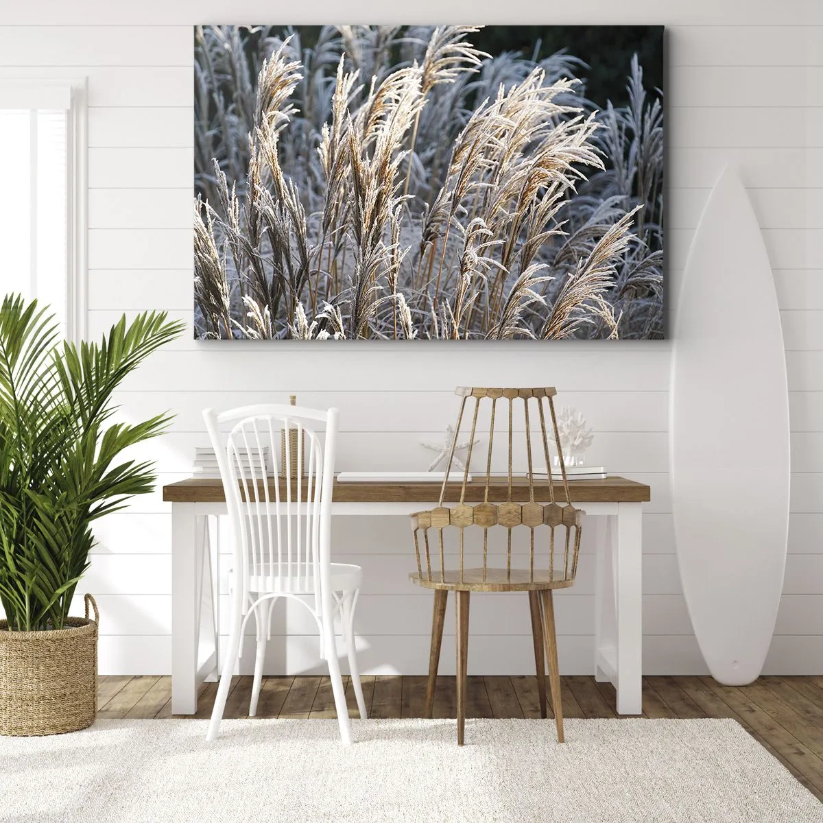 Tablou pe pânză Canvas - Fire de iarbă acoperite de brumă pe un fundal verde închis - 70x50cm - Împodobite cu brumă - Decorațiune modernă pentru perete pentru living și dormitor ARTTOR