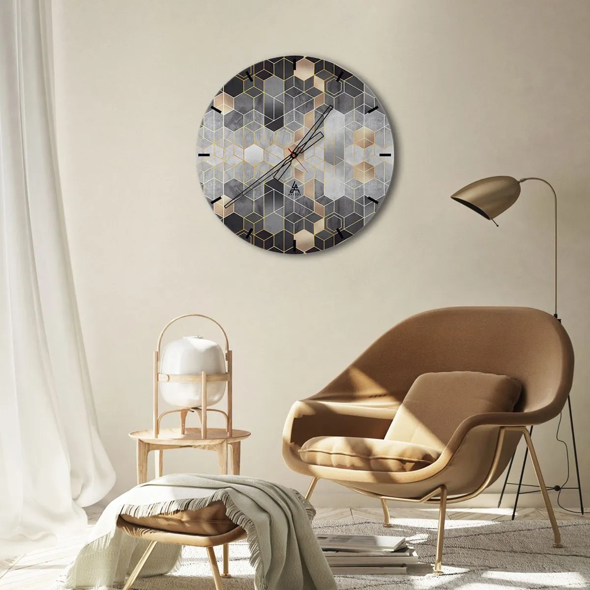 Ceas de perete - Ceas pe sticlă - Mozaic geometric în nuanțe de gri și auriu - 30x30cm - Compoziție diamantată - Decorațiune modernă pentru perete pentru living, bucătărie și dormitor ARTTOR