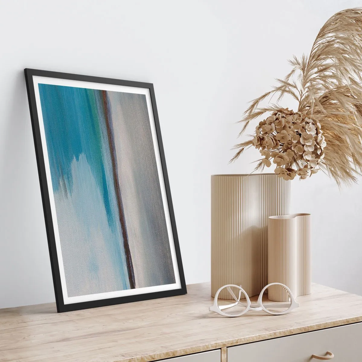 Poster în ramă neagră - Peisaj abstract în nuanțe de albastru și gri - 50x70cm - Peisaj orizontal - Decorațiune modernă pentru perete pentru living și dormitor ARTTOR