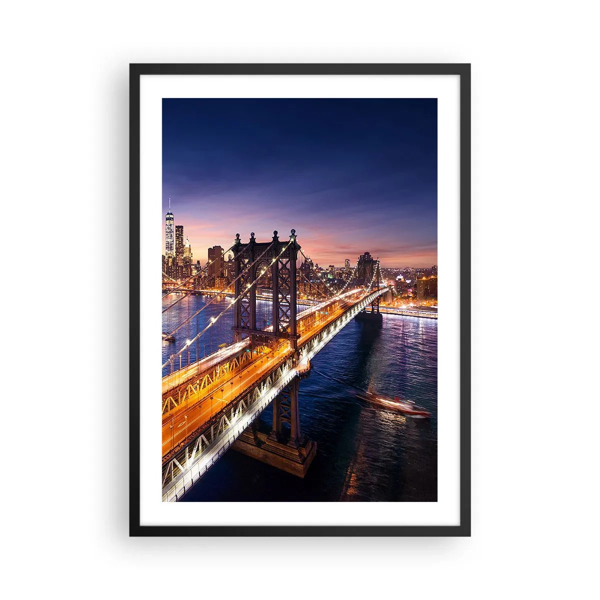 Poster în ramă neagră - Podul orașului New York noaptea cu o vedere asupra orașului - 50x70cm - Pe un pod luminos către inima orașului - Decorațiune modernă pentru perete pentru living și dormitor ARTTOR
