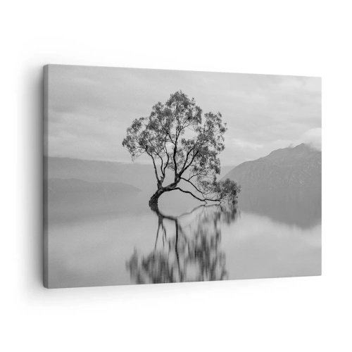 Tablou pe pânză Canvas - Un copac singuratic reflectat în apă, cu munți în fundal - 70x50cm - Există o țară - Decorațiune modernă pentru perete pentru living și dormitor ARTTOR