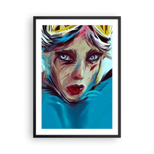 Poster în ramă neagră - Portretul unei femei cu o privire intensă și un fundal albastru - 50x70cm - Războinica de drum - Decorațiune modernă pentru perete pentru living și dormitor ARTTOR