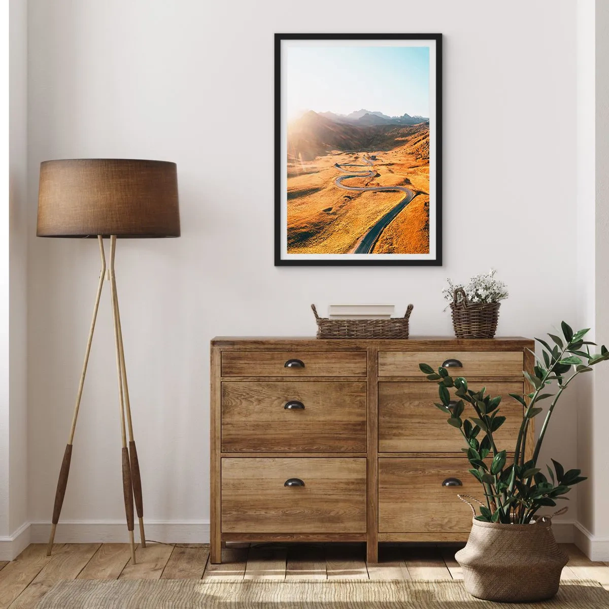 Poster în ramă neagră - Într-o vale de aur - 61x91 cm