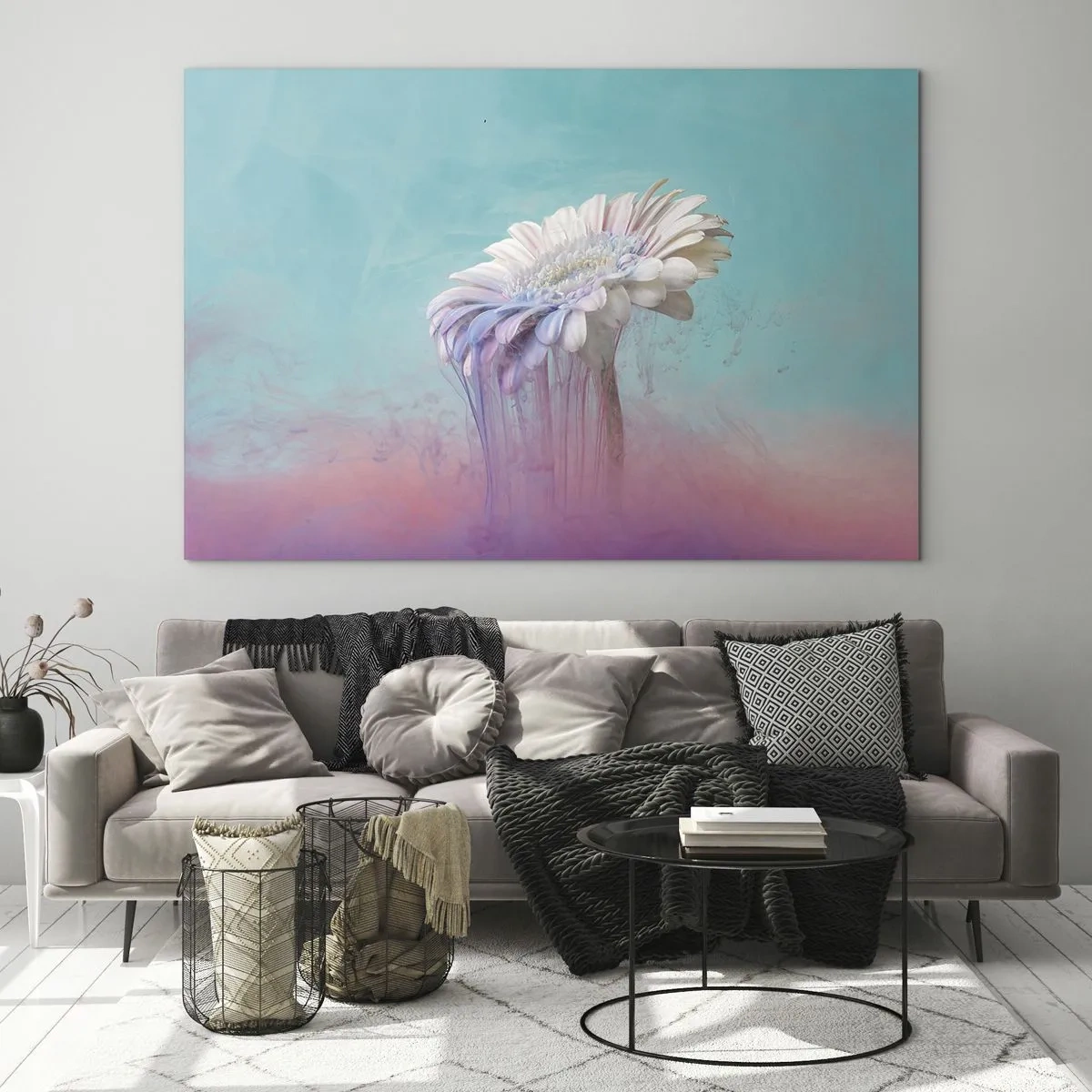 Tablou pe sticlă - O floare delicată cufundată în nuanțe pastelate de albastru și roz - 70x50cm - Viața de după flori - Decorațiune modernă pentru perete pentru living și dormitor ARTTOR